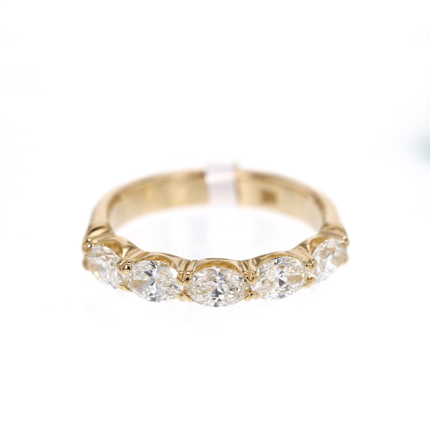 1.23 ctw Diamond Band