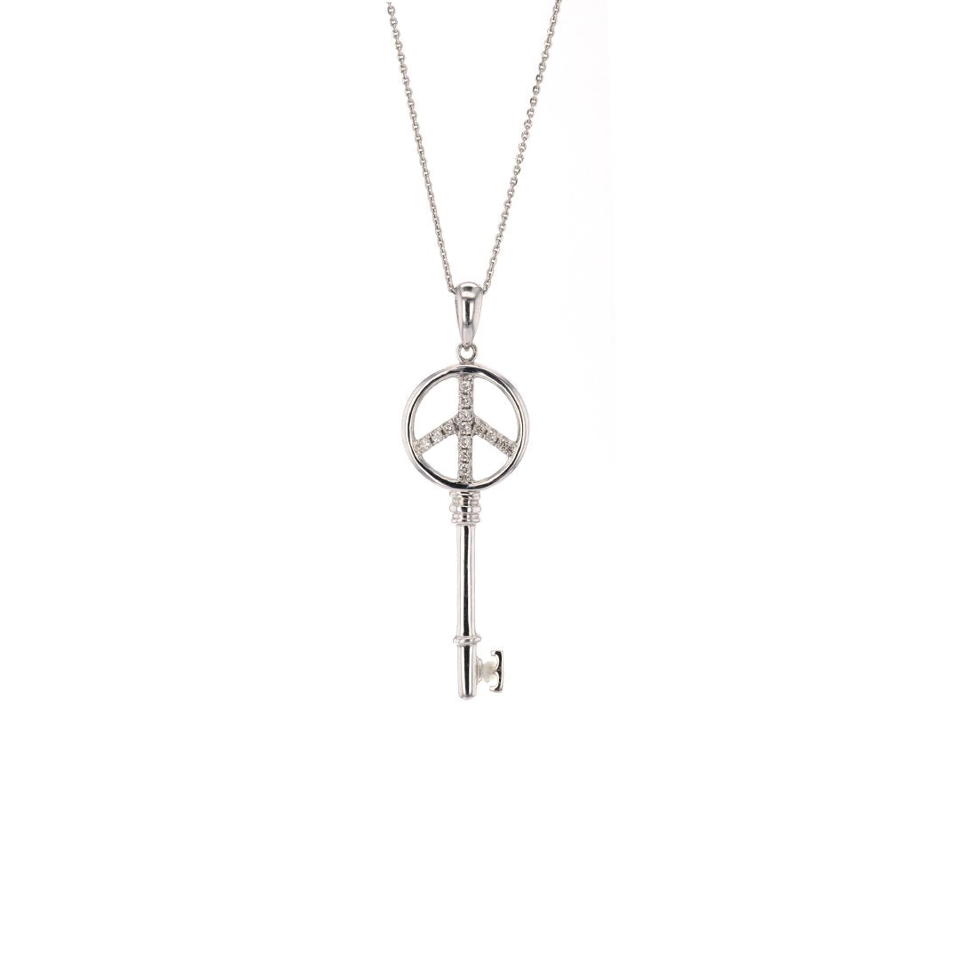 18" 0.07 ctw Diamond Pendant Necklace