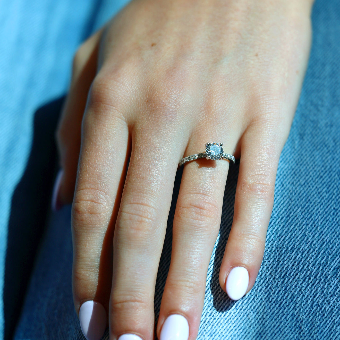 0.23 ctw Diamond Solitaire Engagement Ring