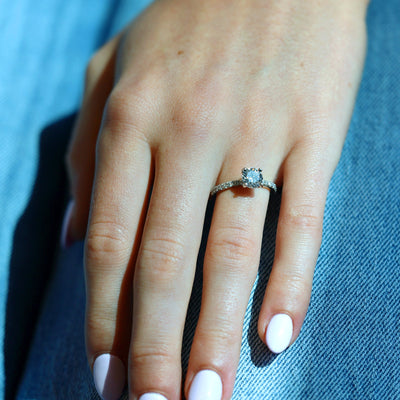 0.23 ctw Diamond Solitaire Engagement Ring