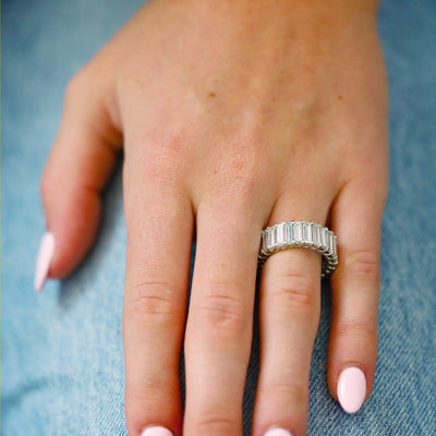 8.26 ctw Diamond Eternity Band
