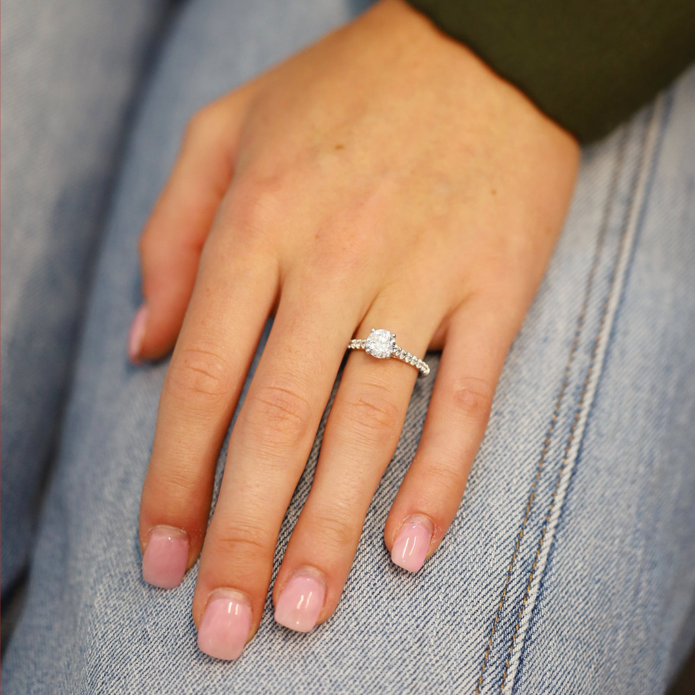 0.25 ctw Diamond Solitaire Engagement Ring
