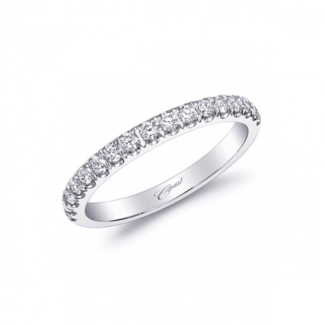 0.30 ctw Diamond Band