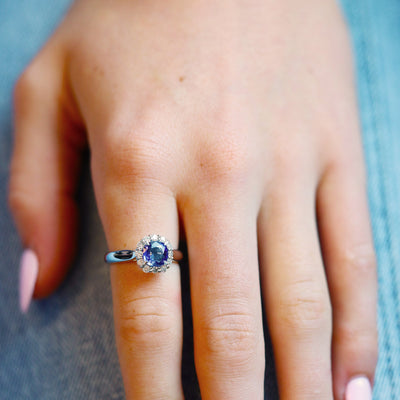 Blue Sapphire & Diamond Halo Ring