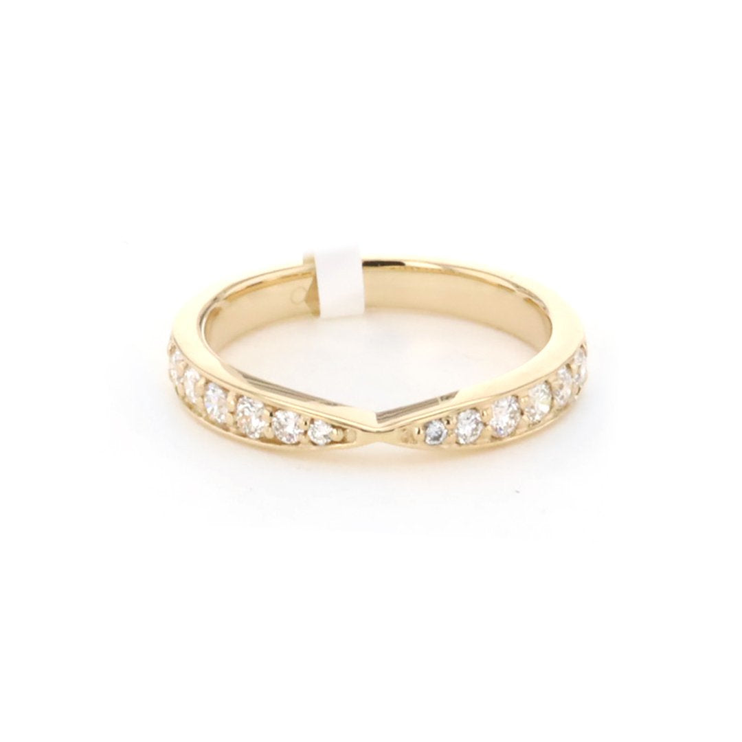 0.47 ctw Diamond Contour Band