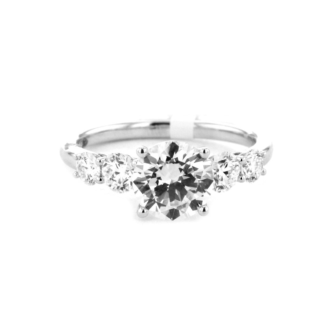 0.72 ctw Diamond Solitaire Engagement Ring