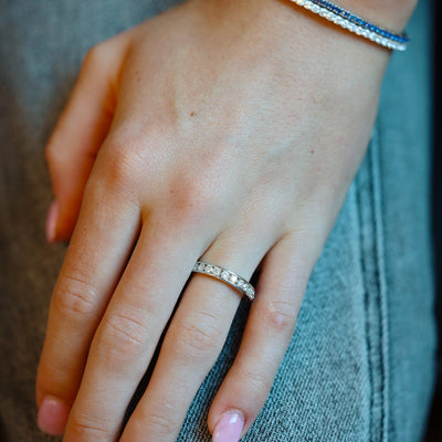 0.75 ctw Diamond Band