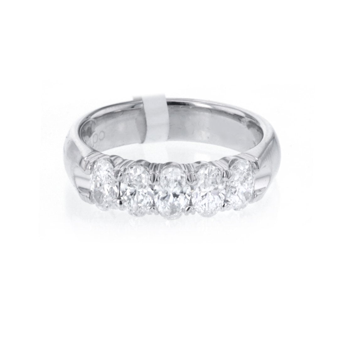 1.19 ctw Diamond Band