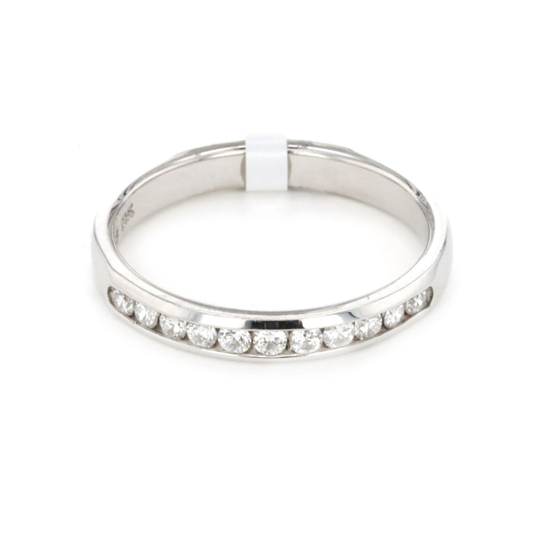 0.24 ctw Diamond Band