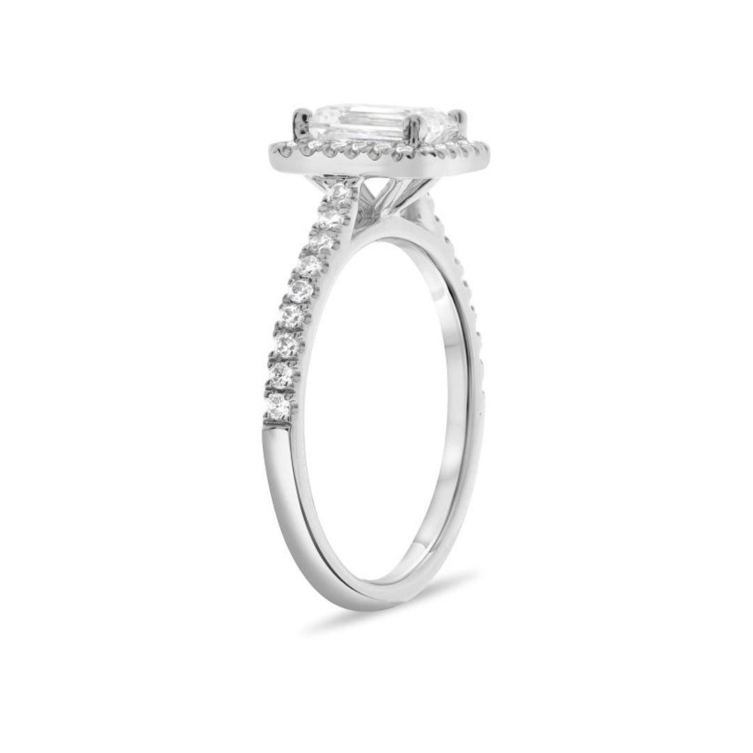 0.27 ctw Diamond Halo Engagement Ring