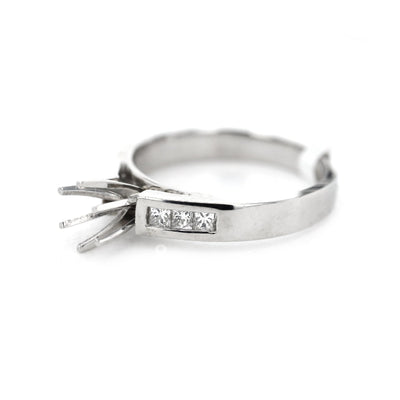 0.28 ctw Diamond Solitaire Engagement RIng