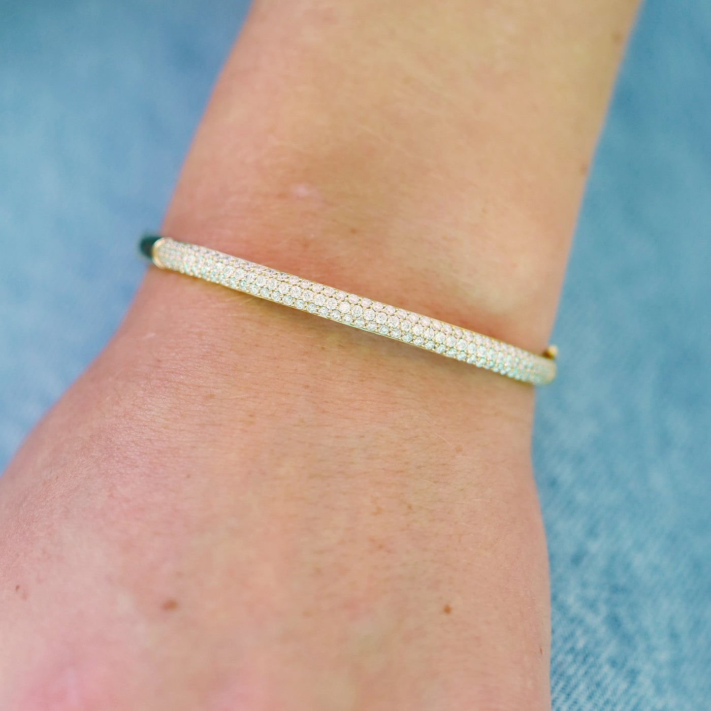 1.91 ctw Diamond Bangle Bracelet