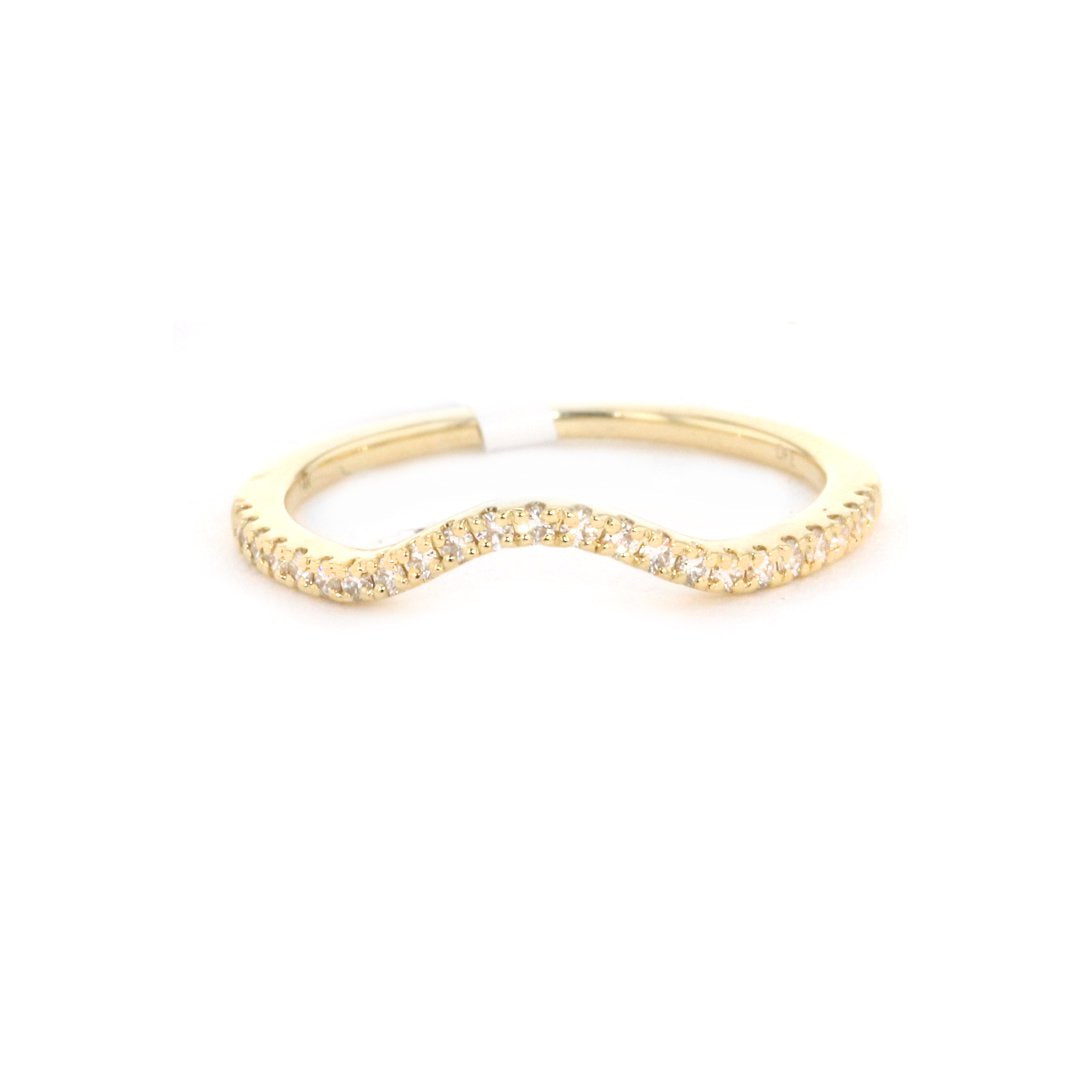 0.16 ctw Diamond Contour Band