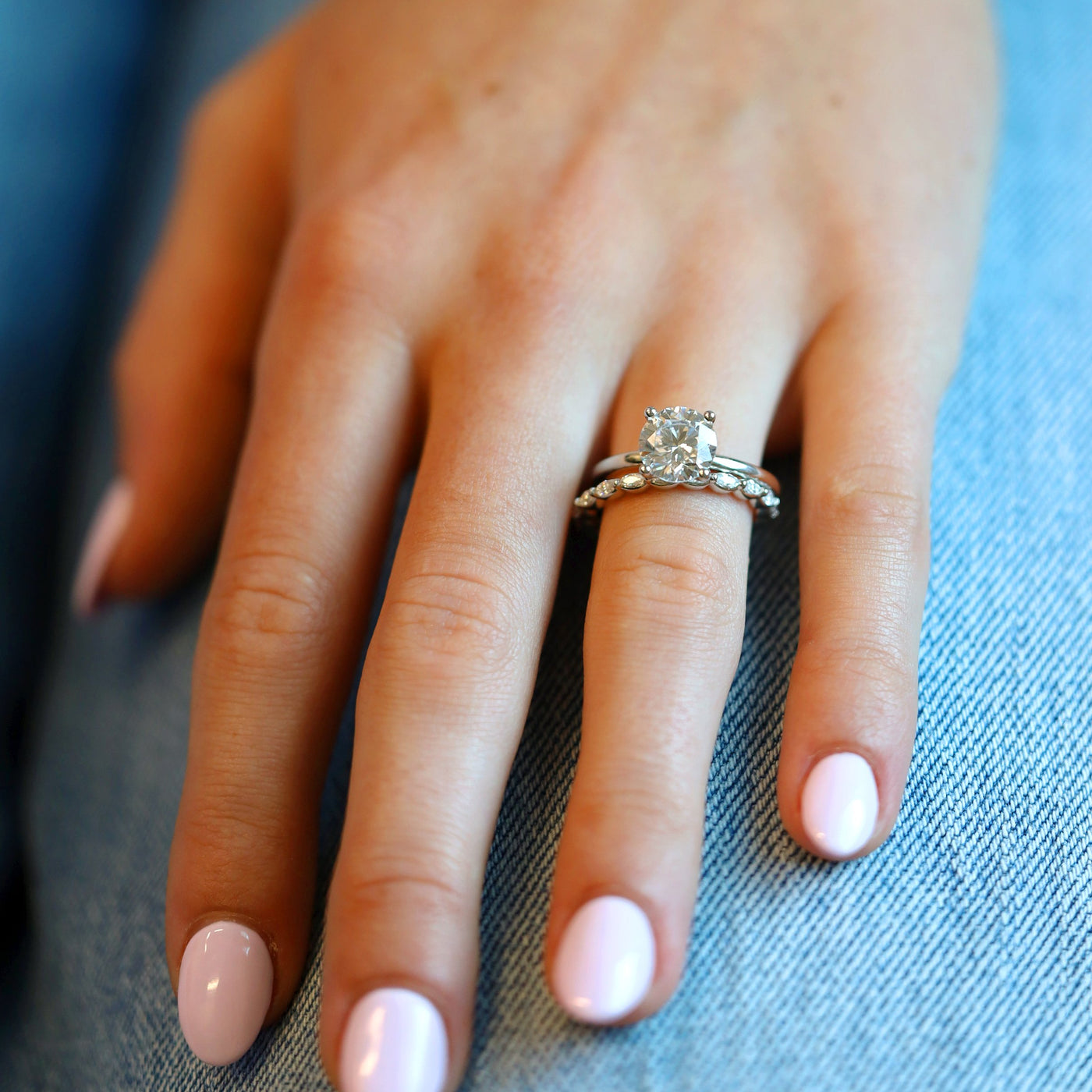 0.65 ctw Diamond Band