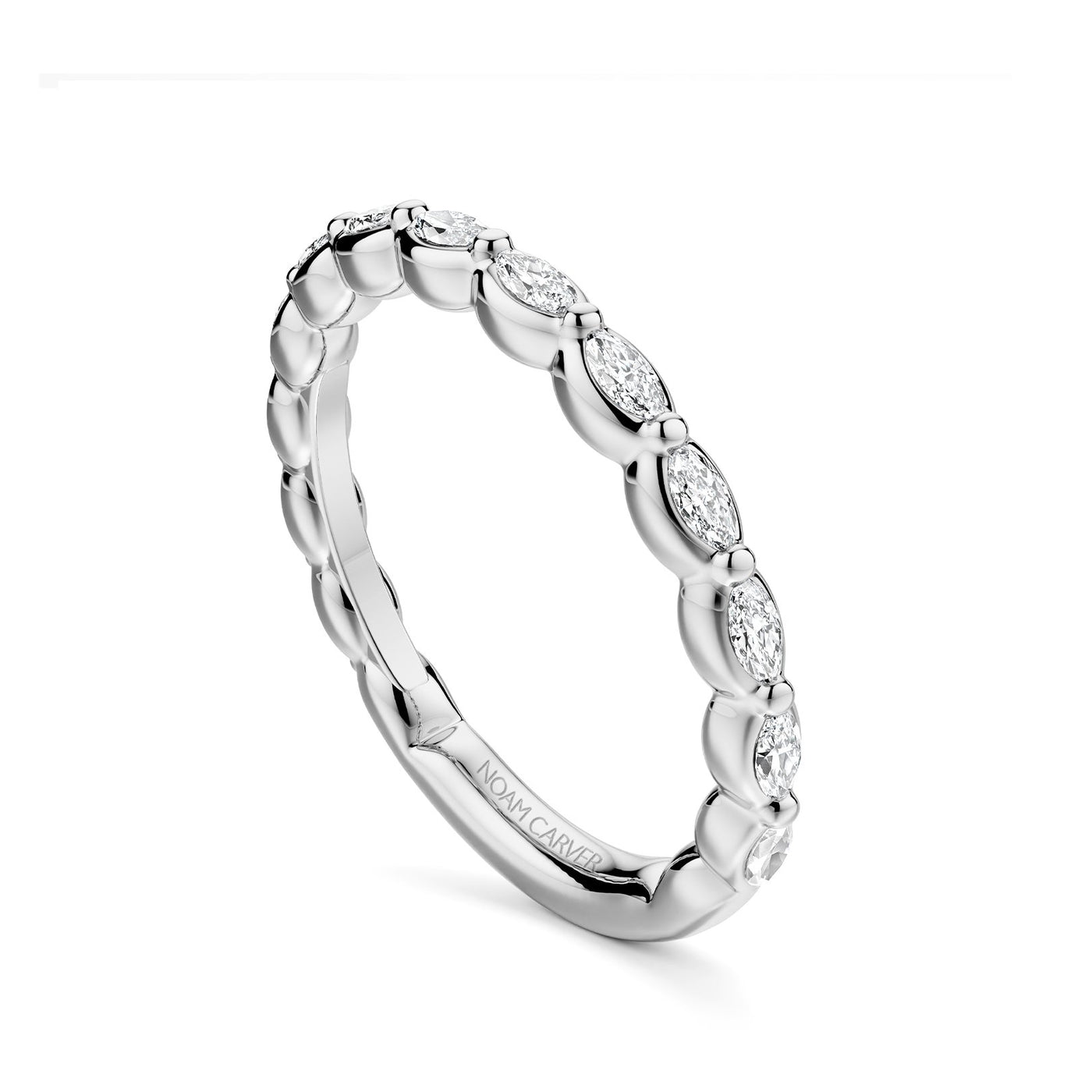 0.65 ctw Diamond Band