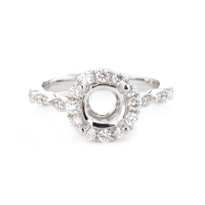0.48 ctw Diamond Halo Engagement Ring
