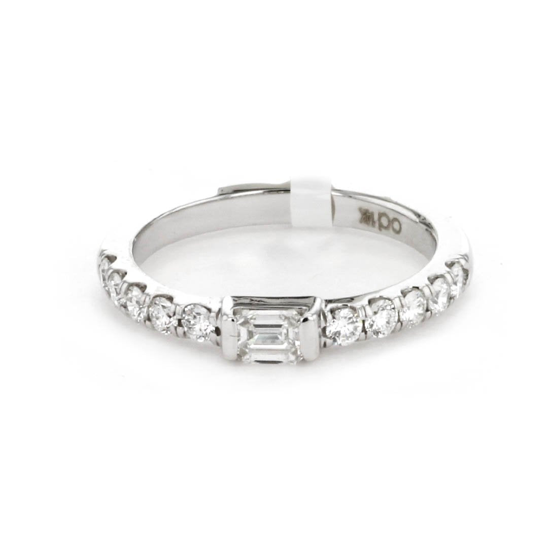 0.70 ctw Diamond Band