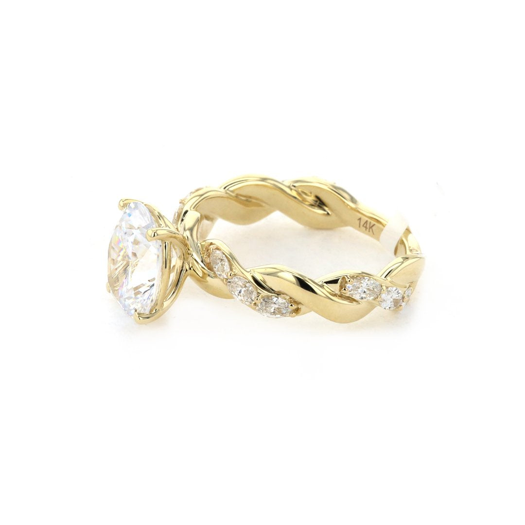0.63 ctw Diamond Solitaire Engagement Ring