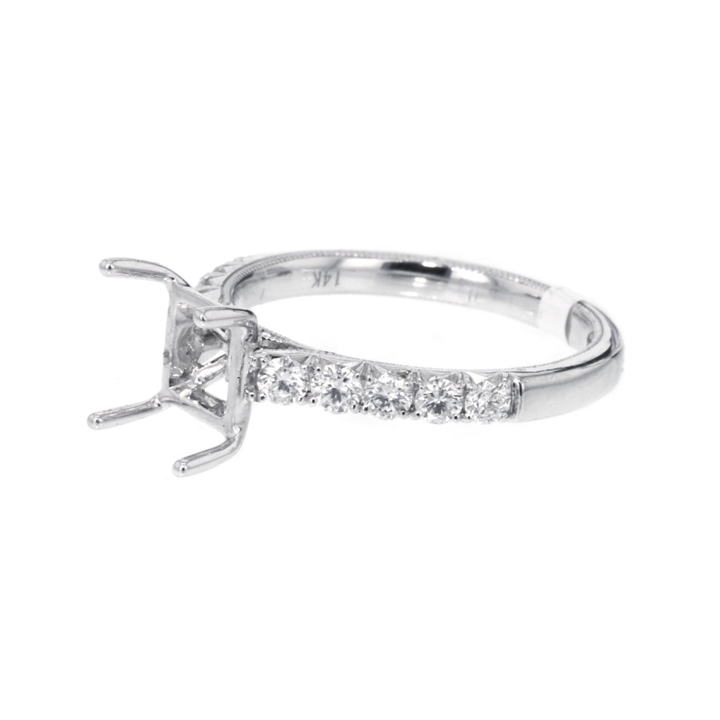 0.47 ctw Diamond Solitaire Engagement Ring
