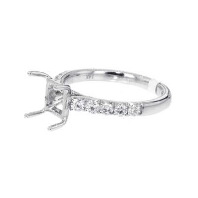 0.47 ctw Diamond Solitaire Engagement Ring