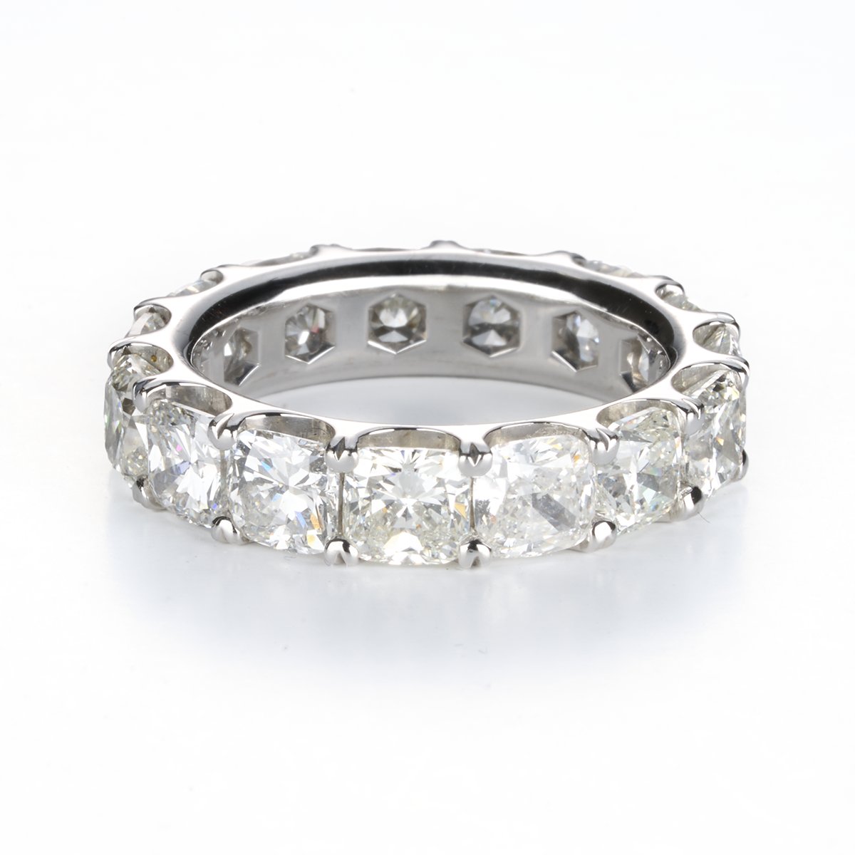 7.50 ctw Diamond Platinum Eternity Band