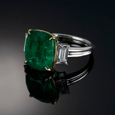 Emerald & Diamond Ring