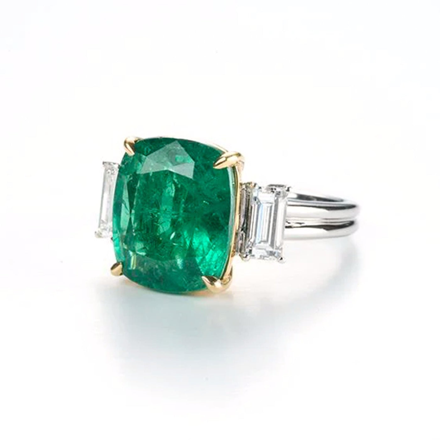 Emerald & Diamond Ring