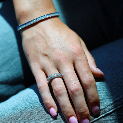 1.02 ctw Diamond Band