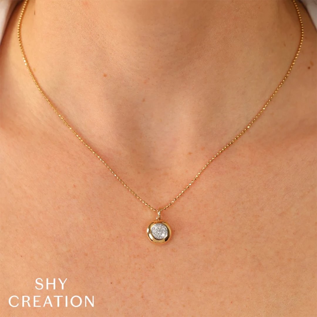 0.18 ctw Diamond Circle Necklace