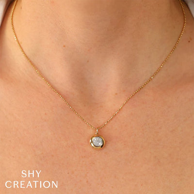 0.18 ctw Diamond Circle Necklace