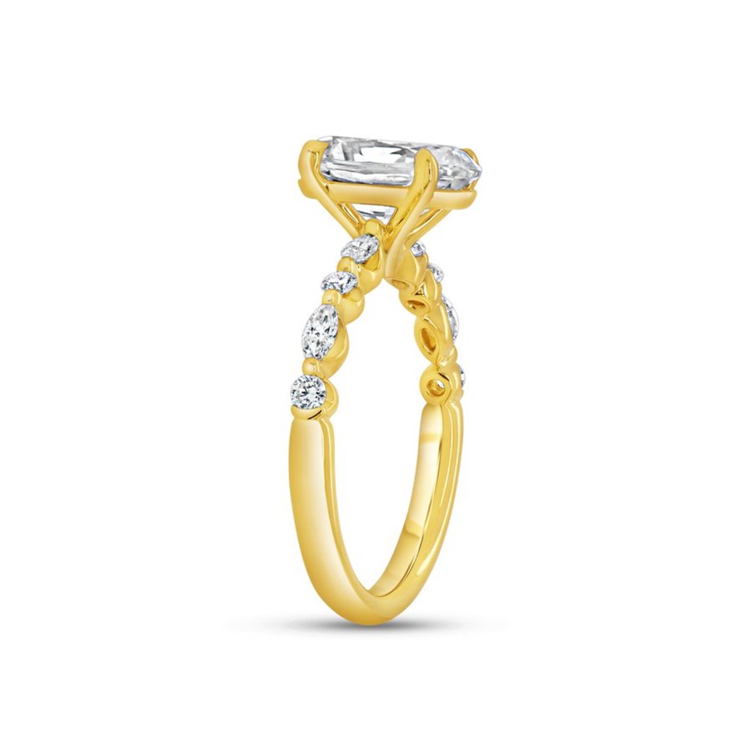 0.37 ctw Diamond Solitaire Engagement Ring