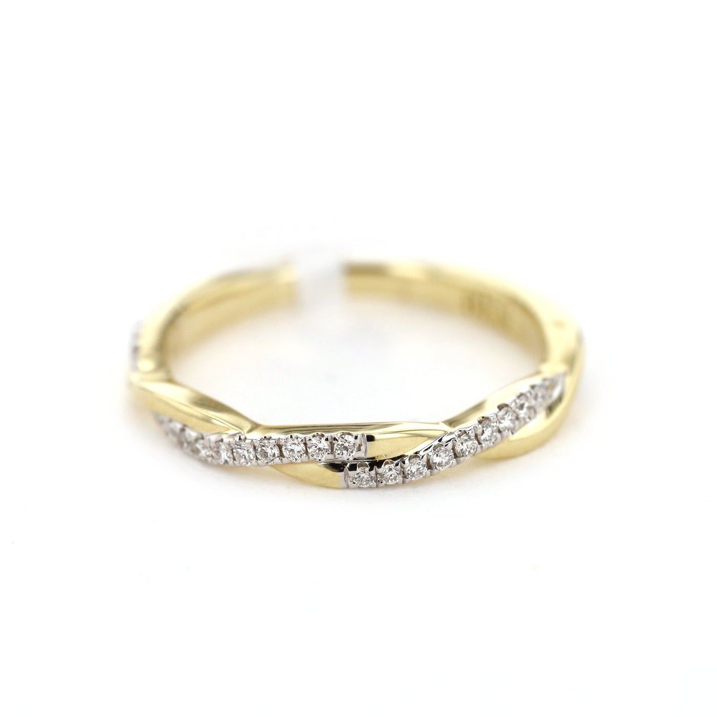 0.16 ctw Diamond Twisted Band