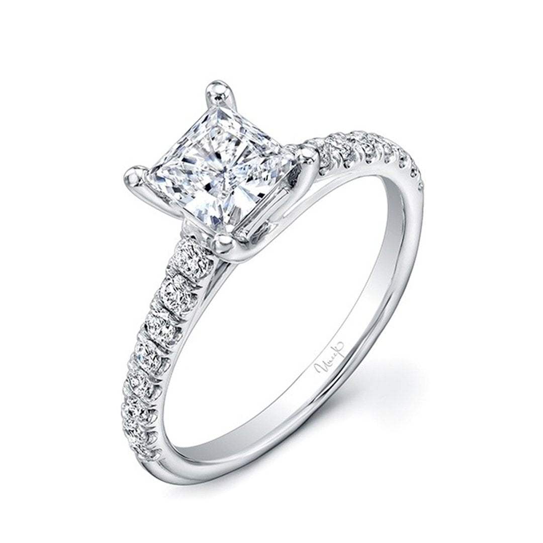 0.35 ctw Diamond Solitaire Engagement Ring