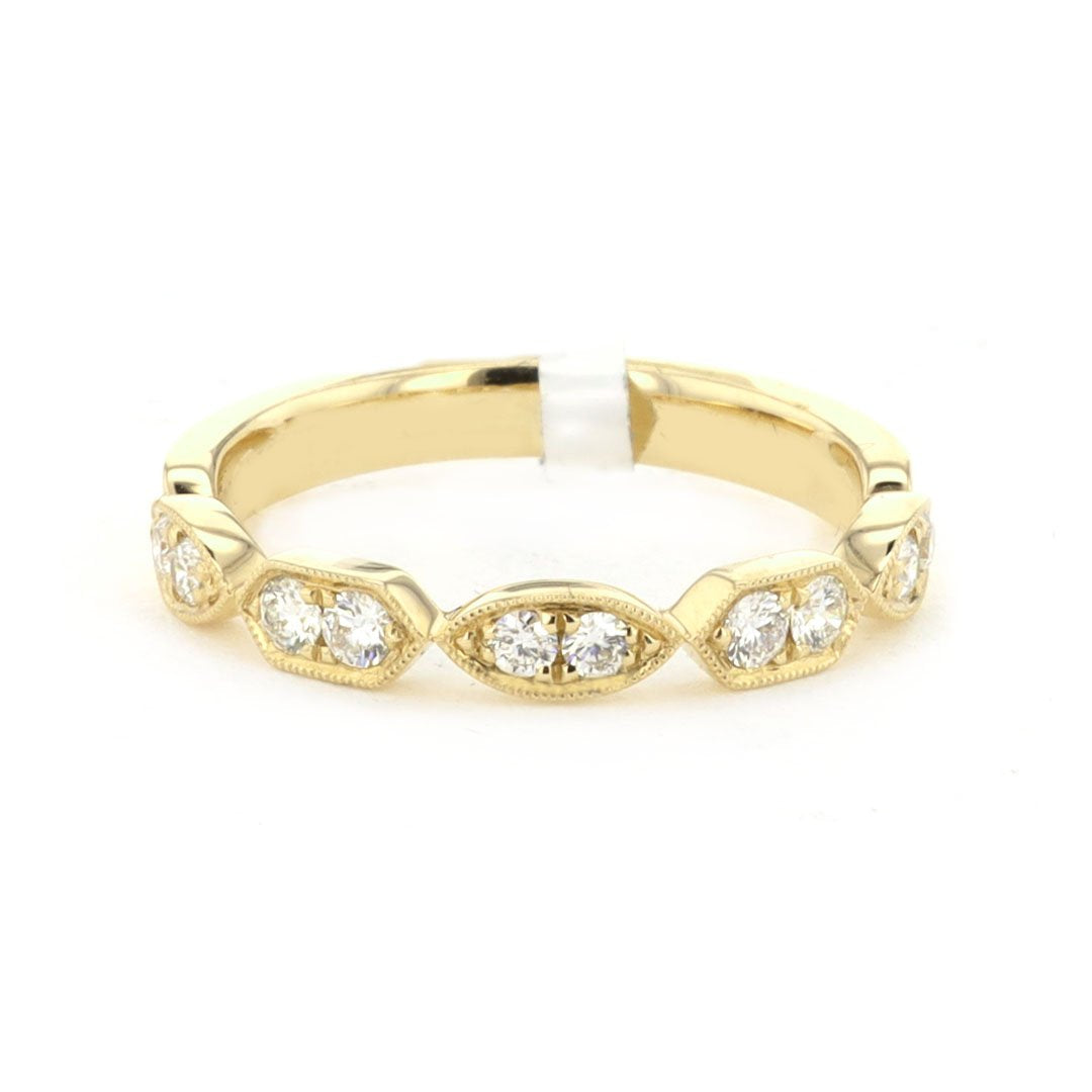 0.26 ctw Diamond Band