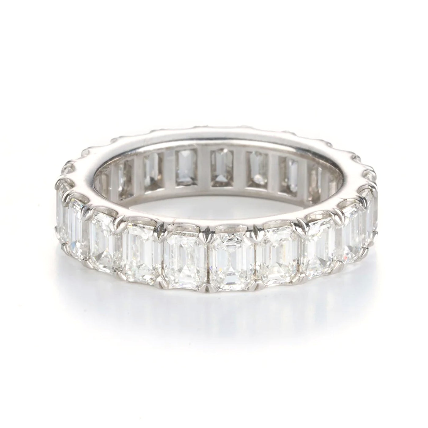 5.43 ctw Diamond Eternity Band