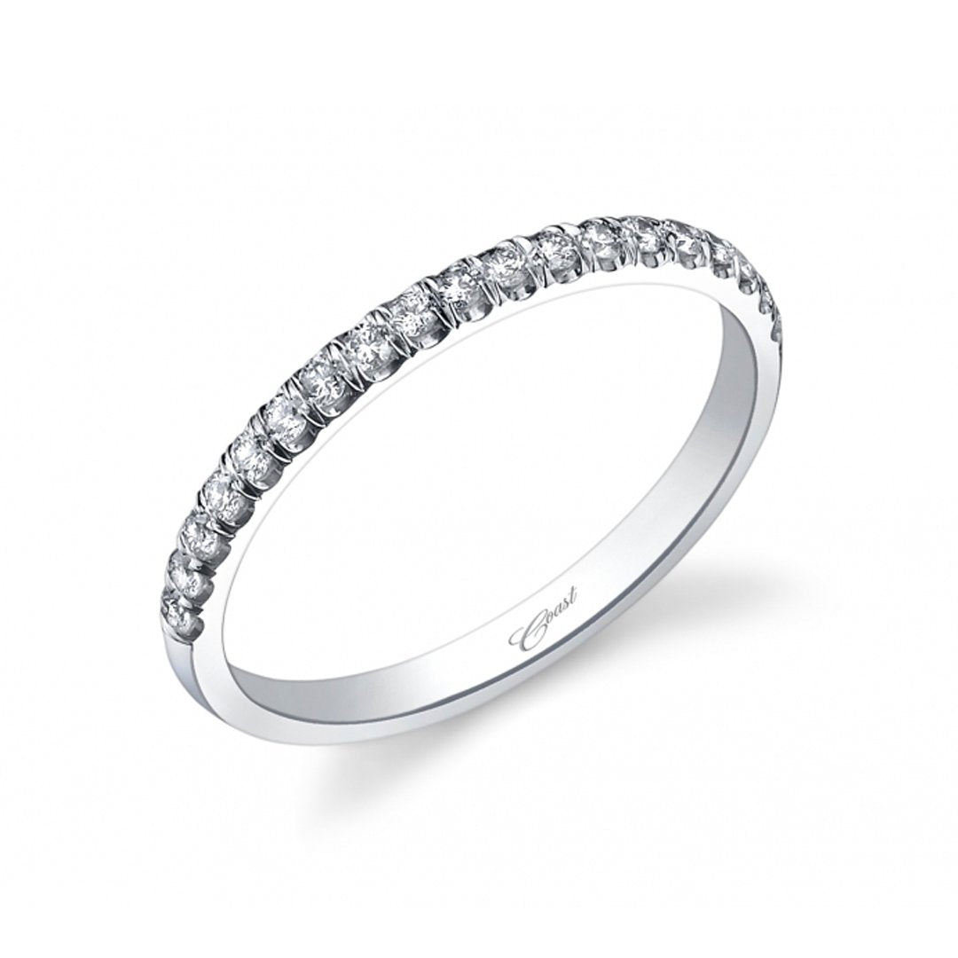 0.18 ctw Diamond Band