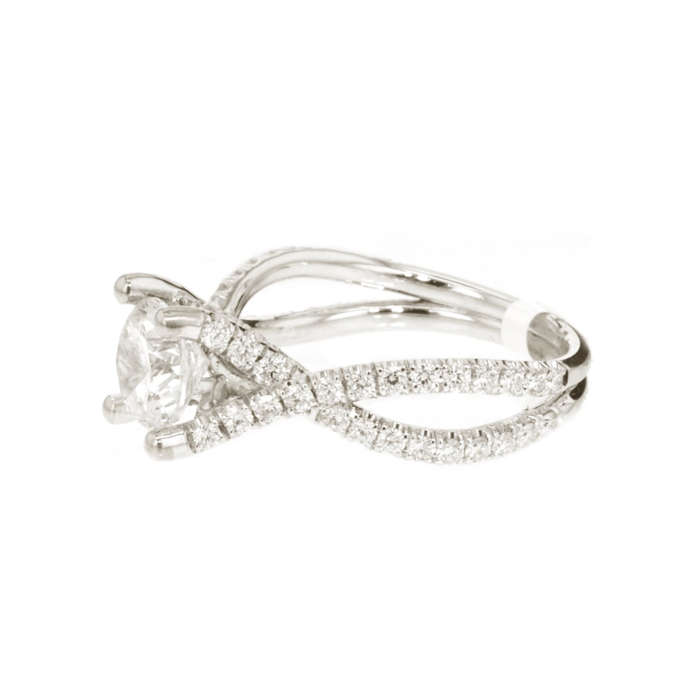 0.74 ctw Diamond Solitaire Engagement Ring