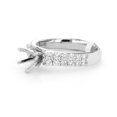 0.67 ctw Diamond Solitaire Engagement Ring
