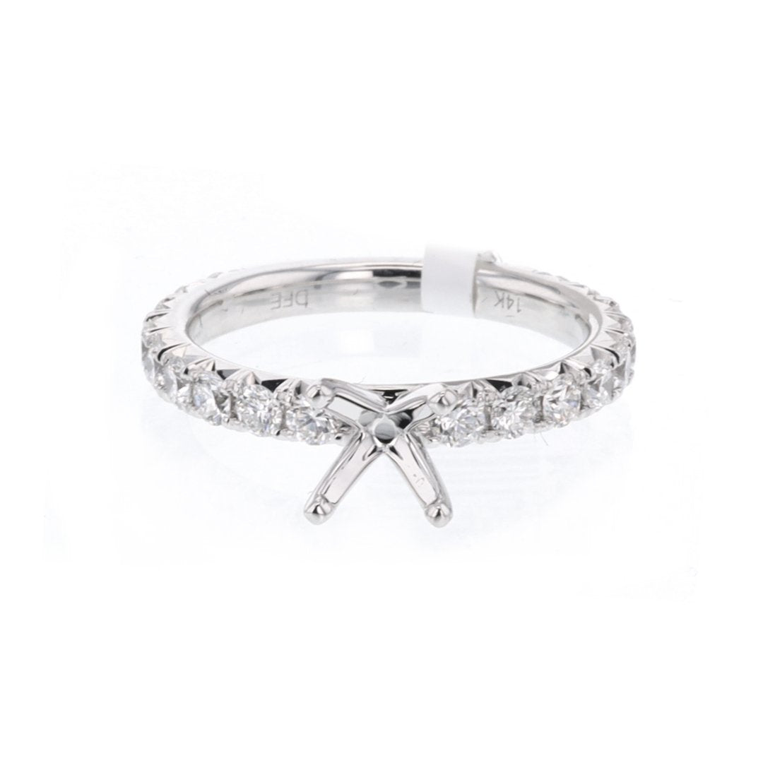 0.90 ctw Diamond Solitaire Engagement Ring