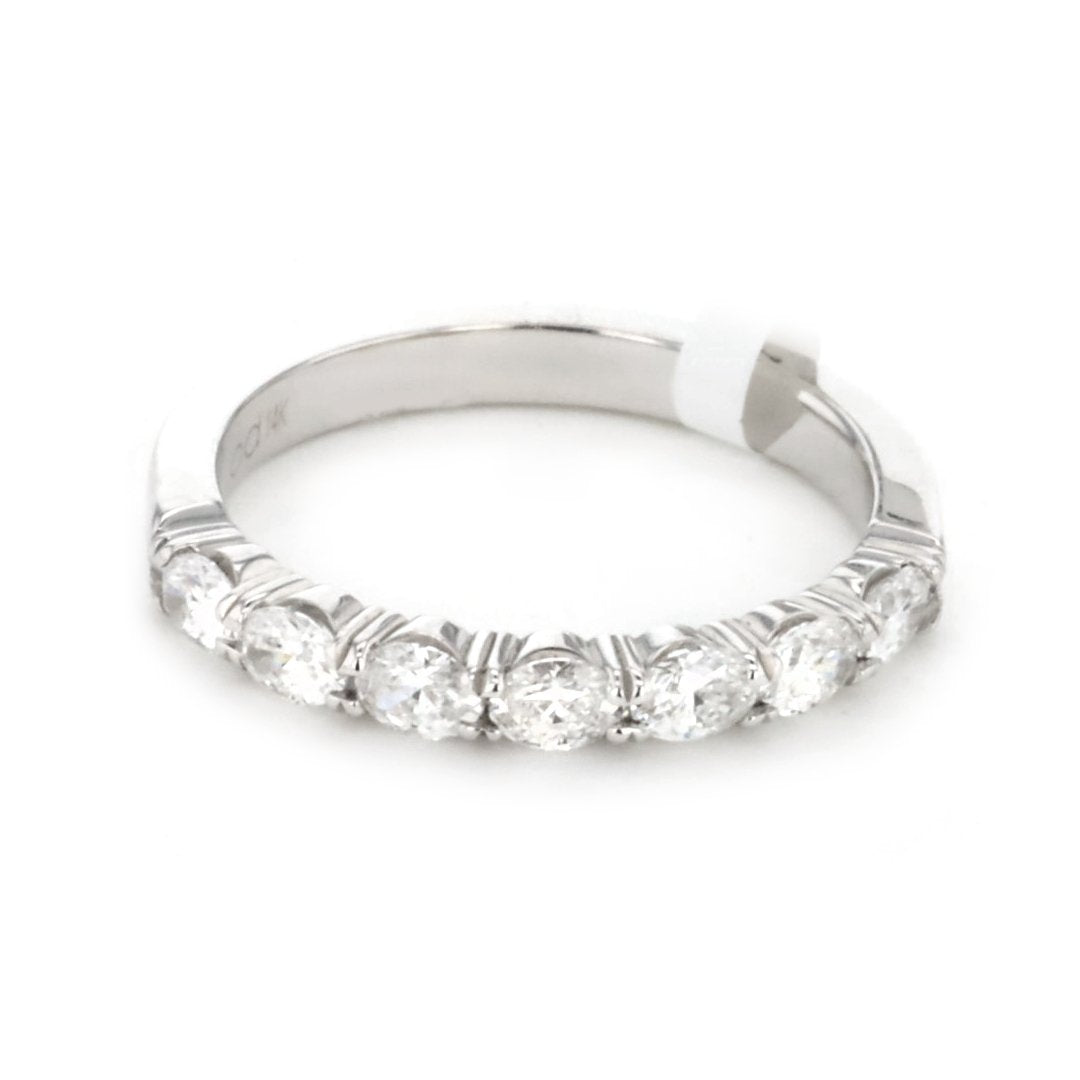 0.75 ctw Diamond Band