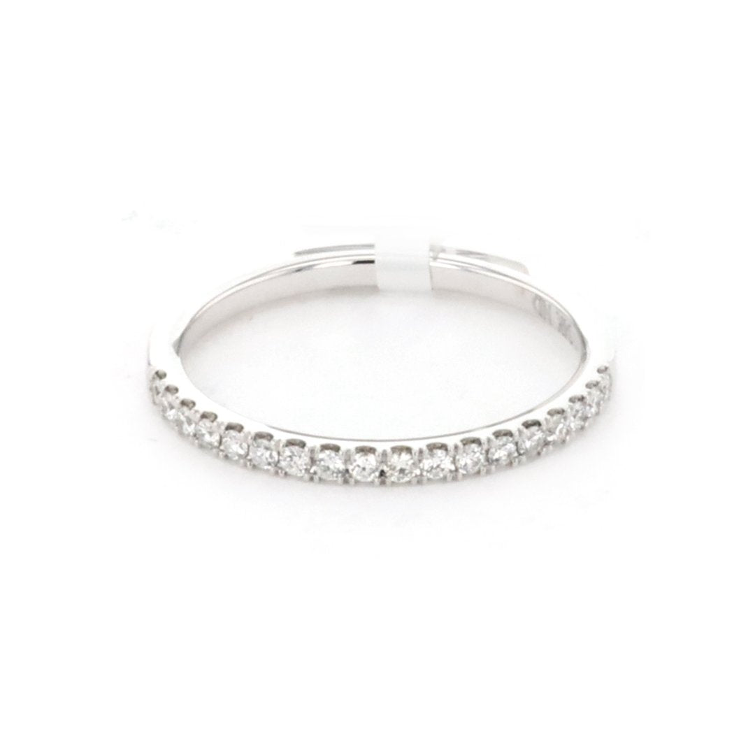 0.21 ctw Diamond Band