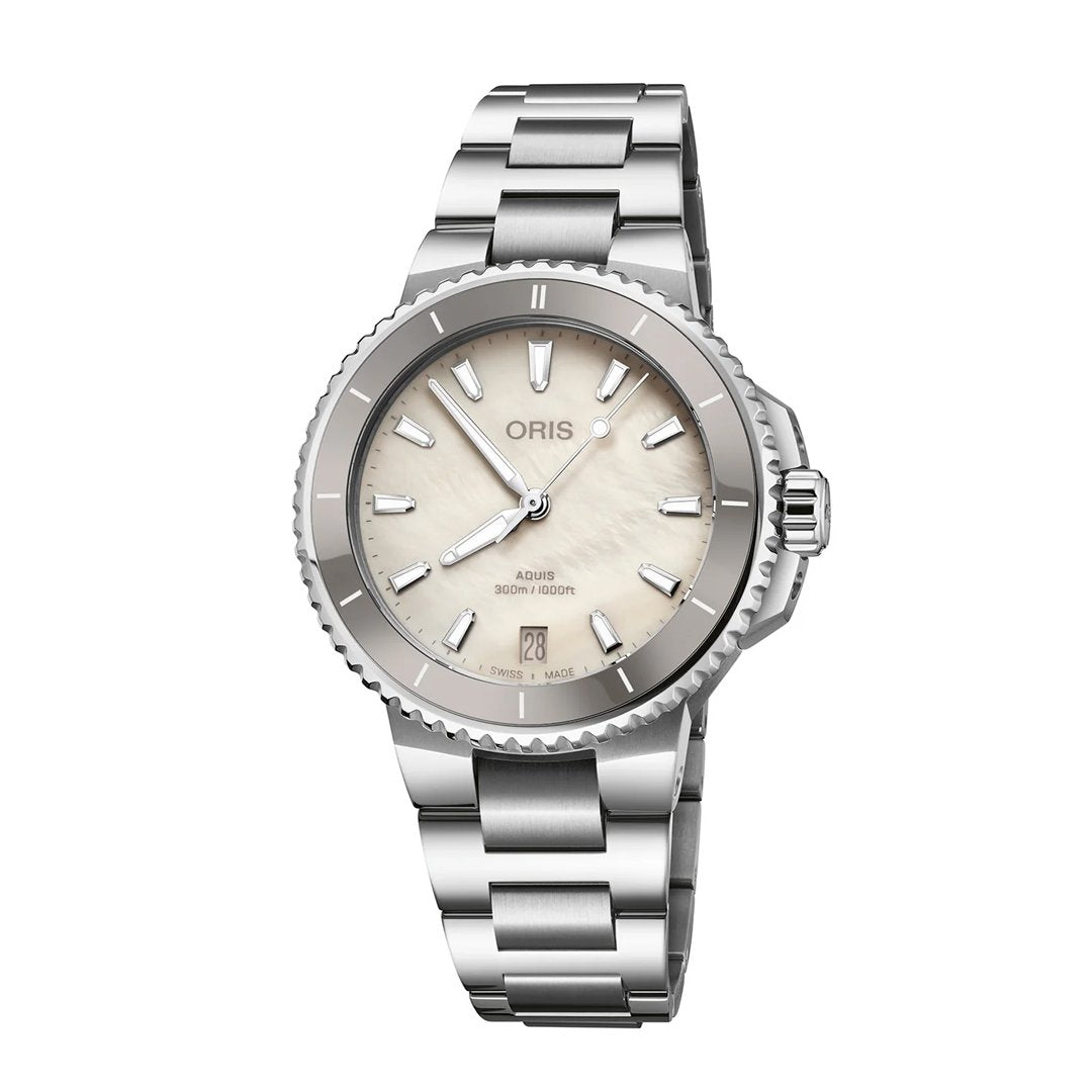36.5MM Aquis Date