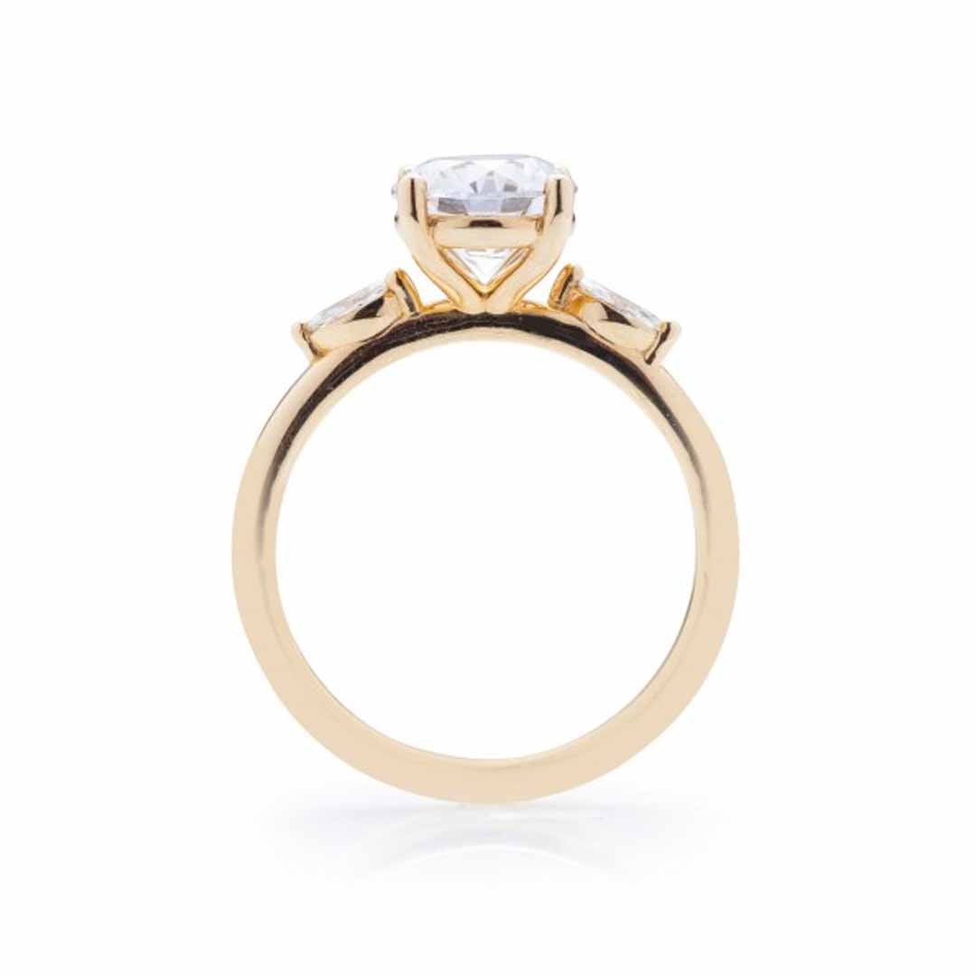 0.15 ctw Diamond Solitaire Engagement Ring