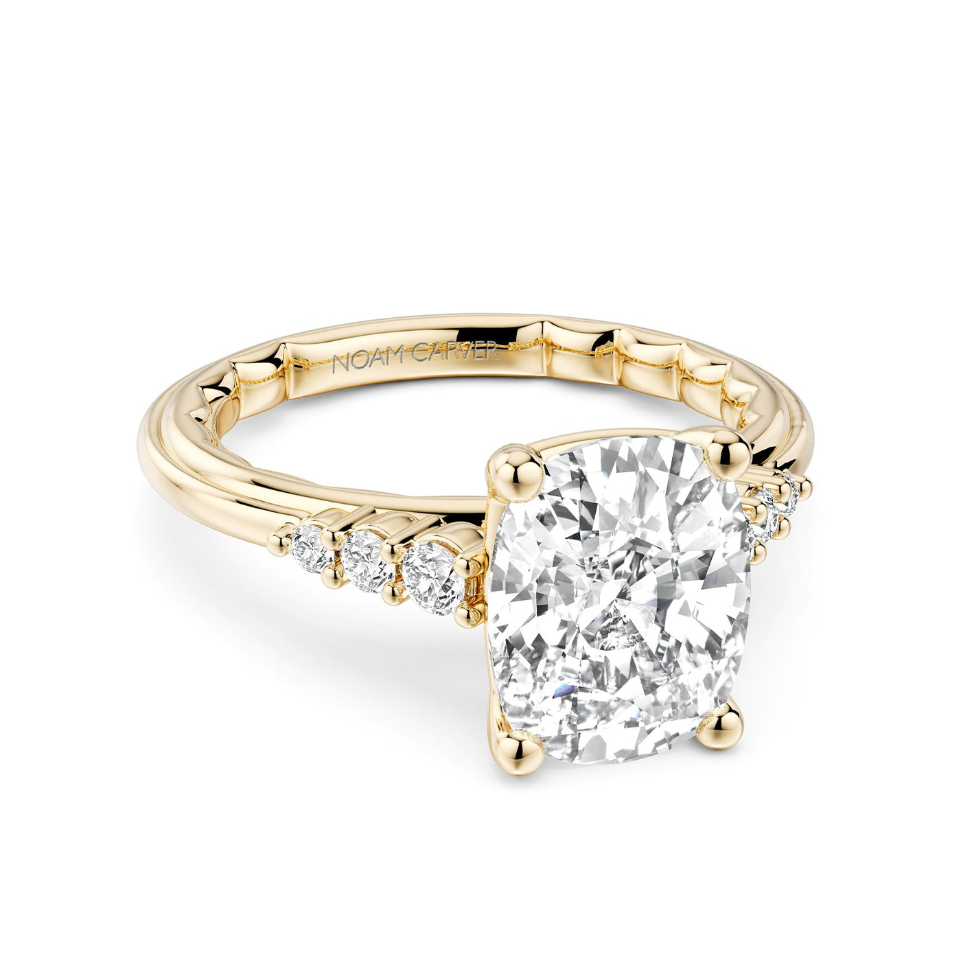 0.17 ctw Diamond Engagement Ring