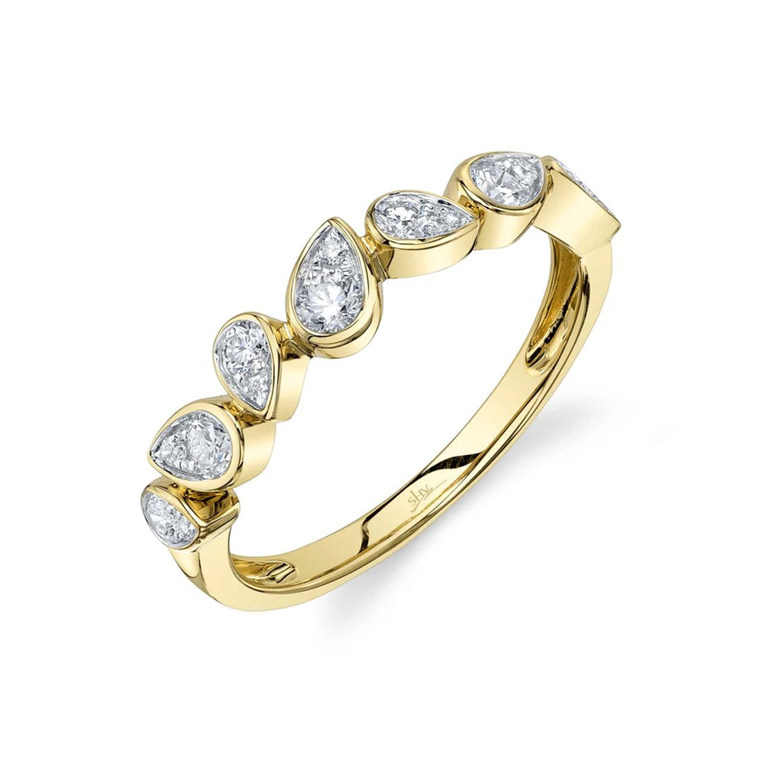 0.39 ctw Diamond Pear Band