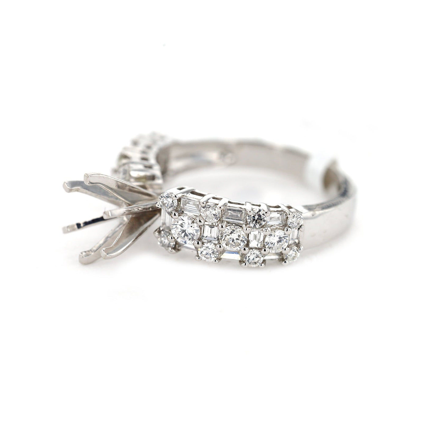 1.17 ctw Diamond Solitaire Engagement Ring