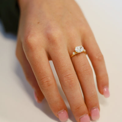 0.14 ctw Diamond Solitaire Engagement Ring