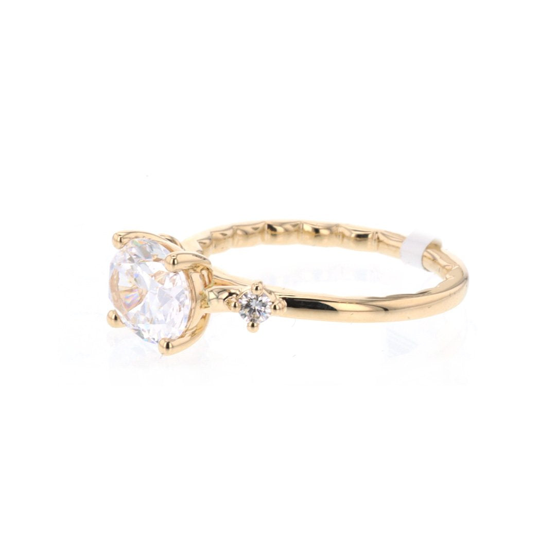 0.14 ctw Diamond Solitaire Engagement Ring