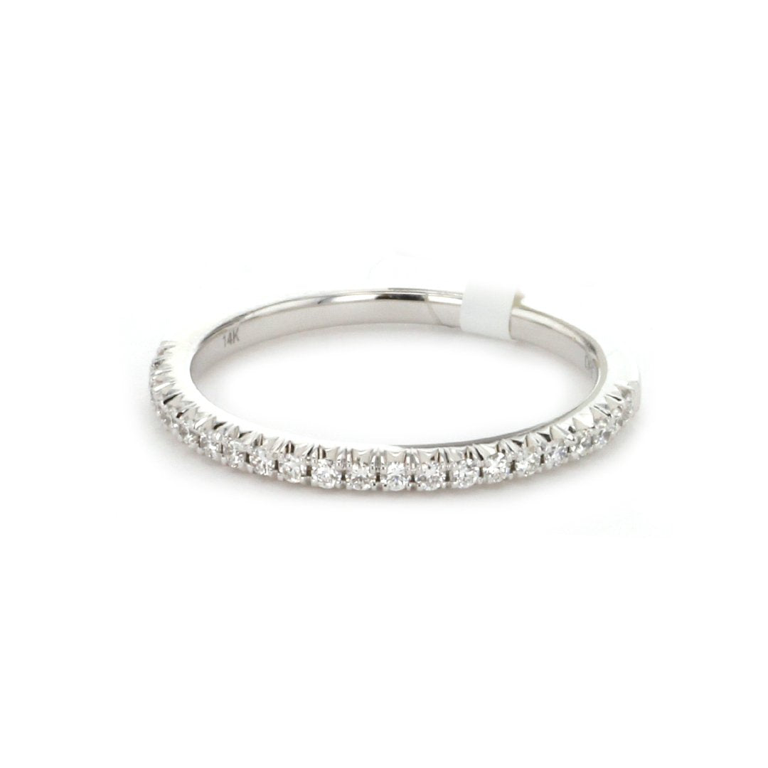 0.21 ctw Diamond Band
