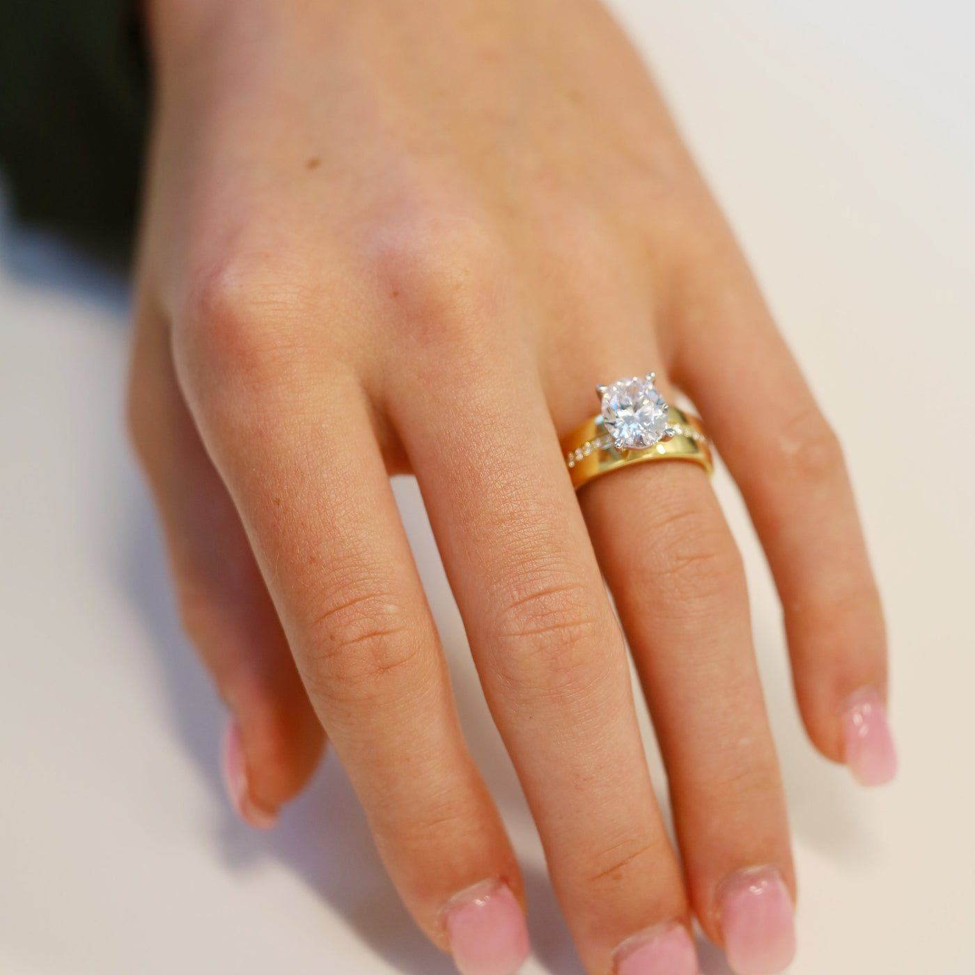 0.20 ctw DIamond Solitaire Engagement Ring